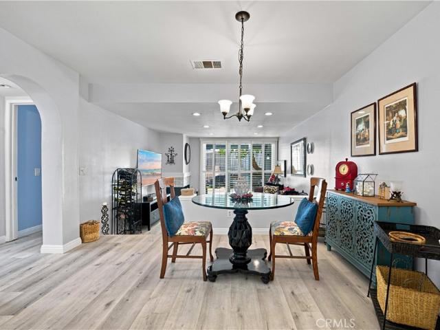 Condo for sale in Canoga Park, California