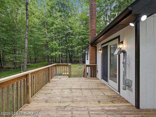 House for sale in Gilbert, Pennsylvania