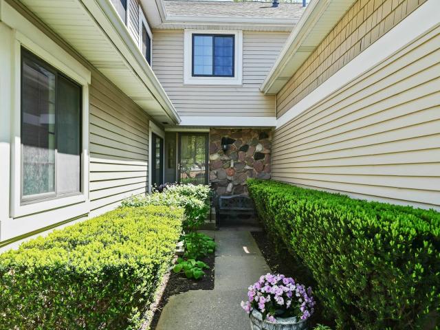 Townhouse for sale in Northbrook