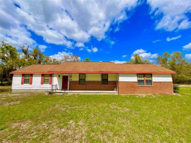 House for sale in Keystone Heights, Florida