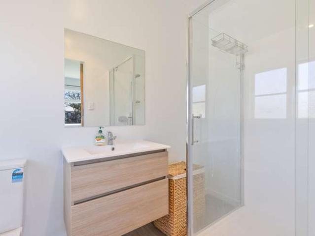 House for sale in Chaslands, Canterbury