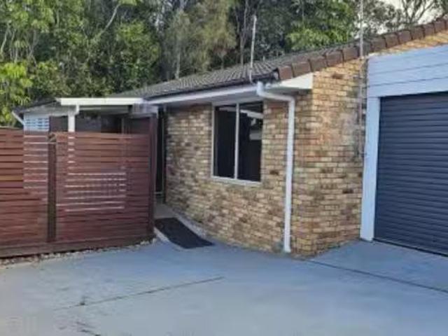 House for rent in Budgewoi, New South Wales