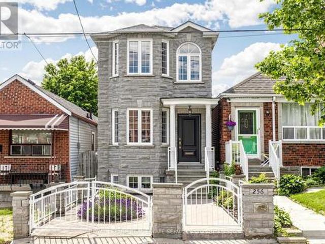 House for sale in Woburn, Ontario