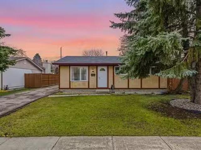 House for sale in East St. Paul, Manitoba
