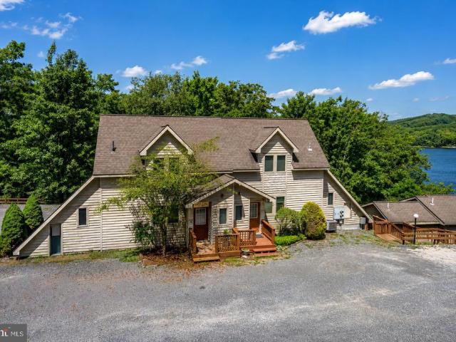 Condo for sale in Garrett, Maryland