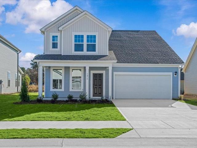 House for sale in Four Oaks, North Carolina