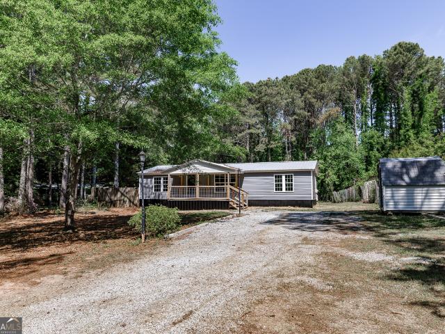 House for sale in Colbert, Georgia