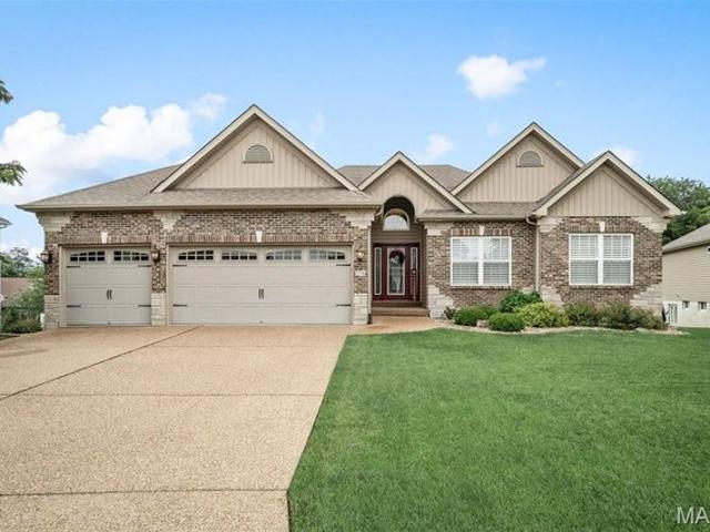 House for sale in Lake Saint Louis, Missouri