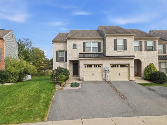 Townhouse for sale in Upper Macungie Township, Lehigh County
