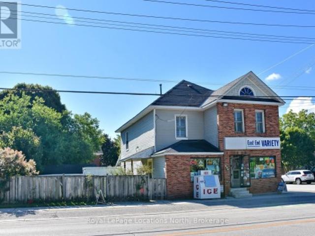 House for sale in Collingwood, Central Ontario