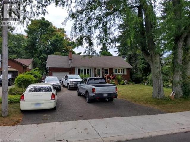 House for sale in Ancaster, Ontario