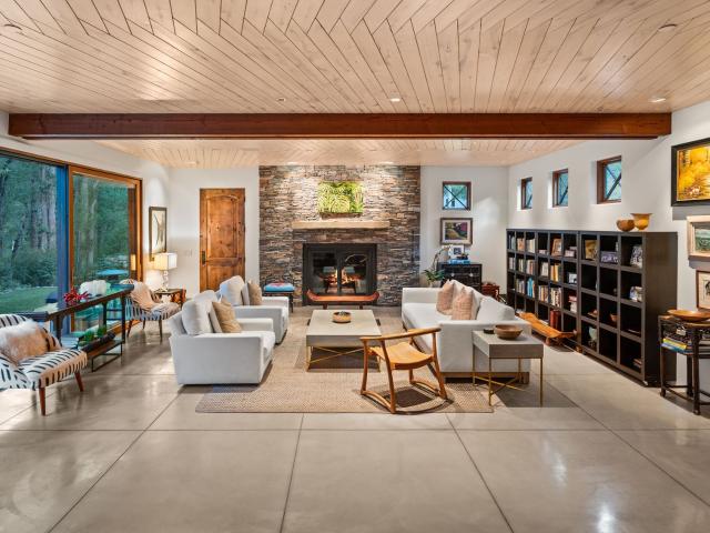 Property for sale in Woody Creek, Colorado