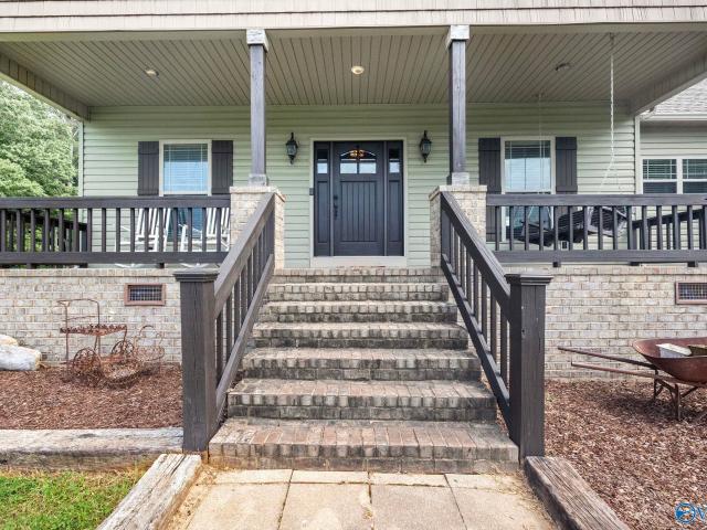 House for sale in Falkville, Alabama