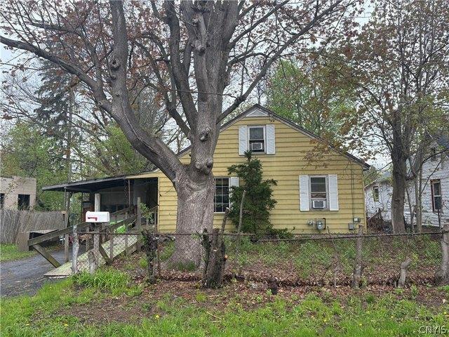House for sale in Nedrow, New York