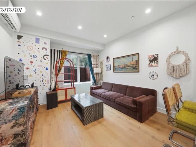 Condo for sale in Arverne, New York