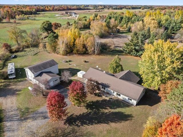 House for sale in Stacy, Chisago County