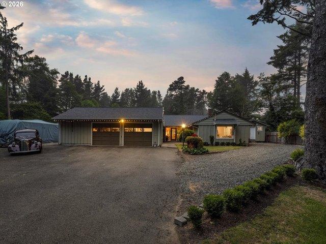 House for sale in Ocean Park, Washington
