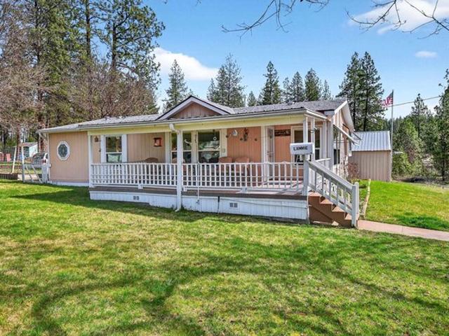 House for sale in Chattaroy, Washington