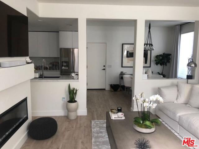 Condo for sale in Stevenson Ranch, Los Angeles County