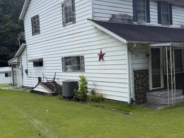 House for sale in Elbert, West Virginia