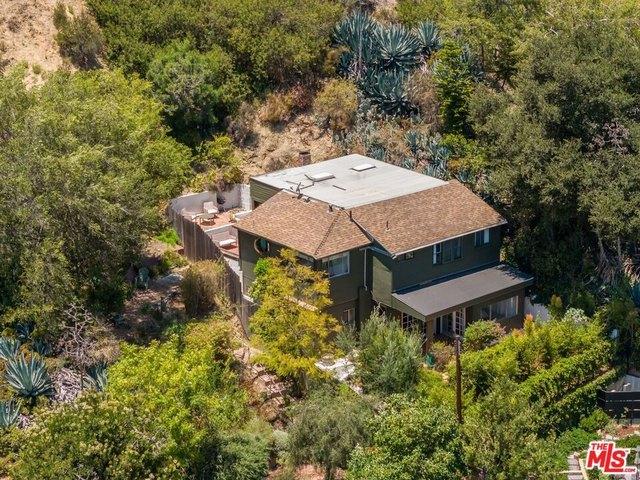 House for sale in Canoga Park, California