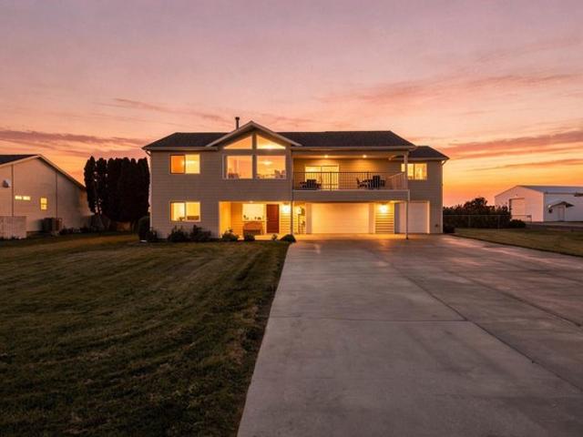 House for sale in Burbank, Washington