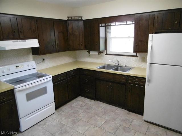 House for sale in Avon, Ohio