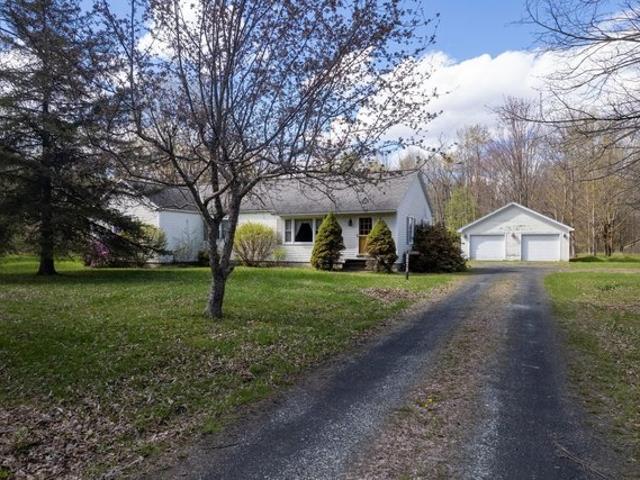 House for sale in Castleton, Vermont