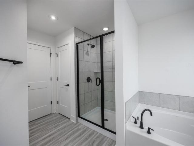 House for sale in Newberry, Florida