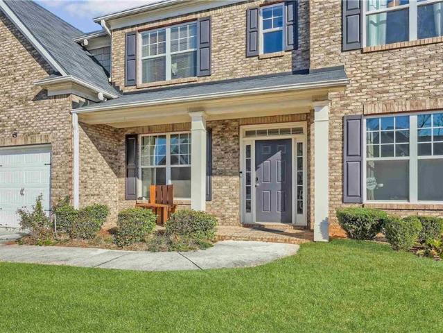 House for sale in Red Oak, Georgia