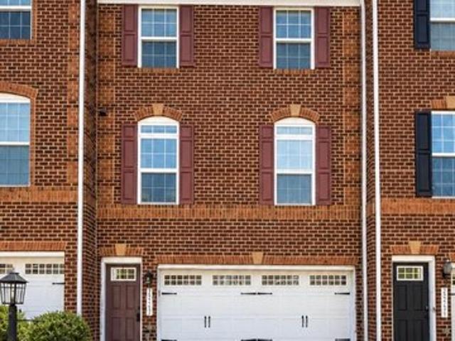 Townhouse for sale in Virginia
