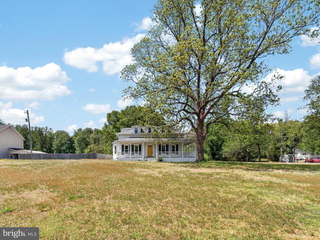 House for sale in Huntingtown, Maryland