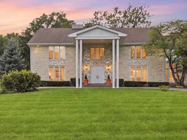 House for sale in Long Grove, Illinois