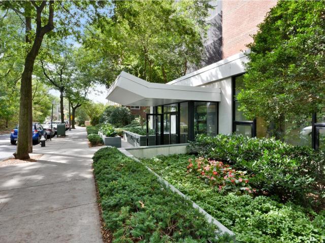 Property for sale in The Bronx, Arverne