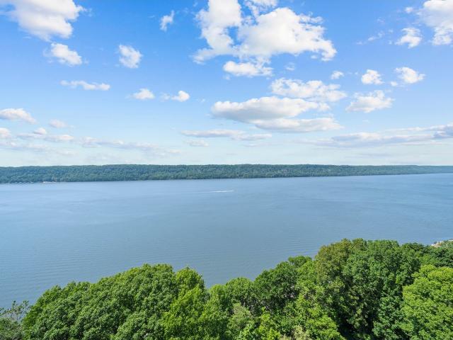 Property for sale in The Bronx, Arverne