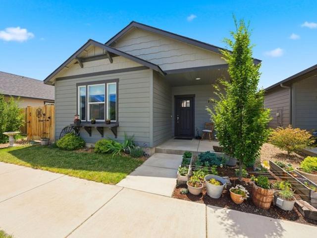 Townhouse for sale in Oregonia