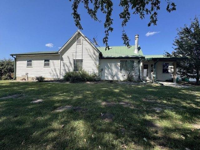House for sale in Atlanta, Macon County