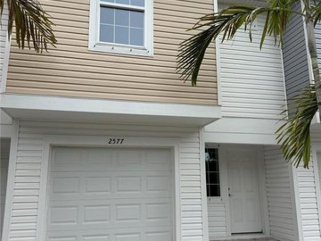 Townhouse for sale in Florida