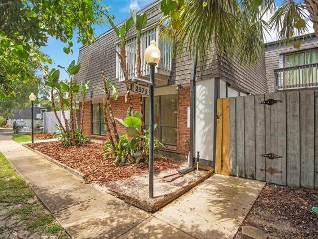 Townhouse for sale in Casselberry, Florida