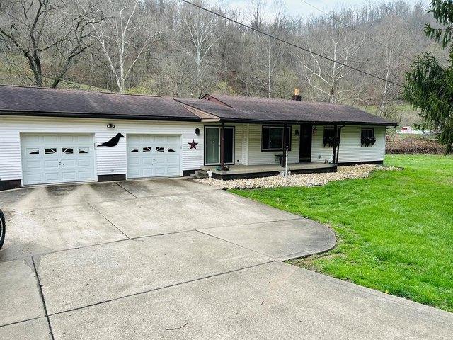 House for sale in Moundsville, West Virginia