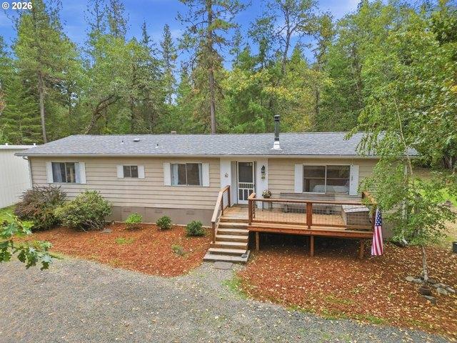 House for sale in Veneta, Lane County