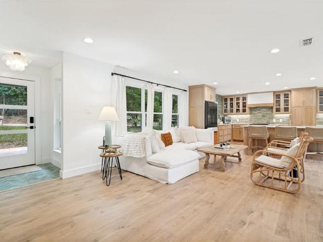 House for sale in Henderson, Texas