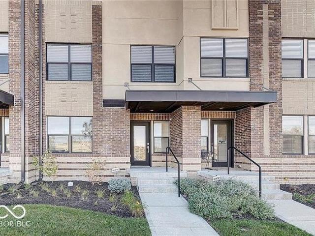 Townhouse for rent in Carmel