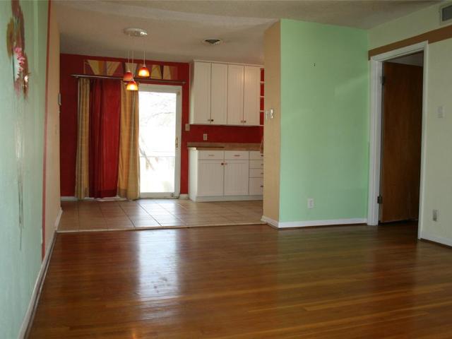 Property for sale in Farmers Branch, Texas