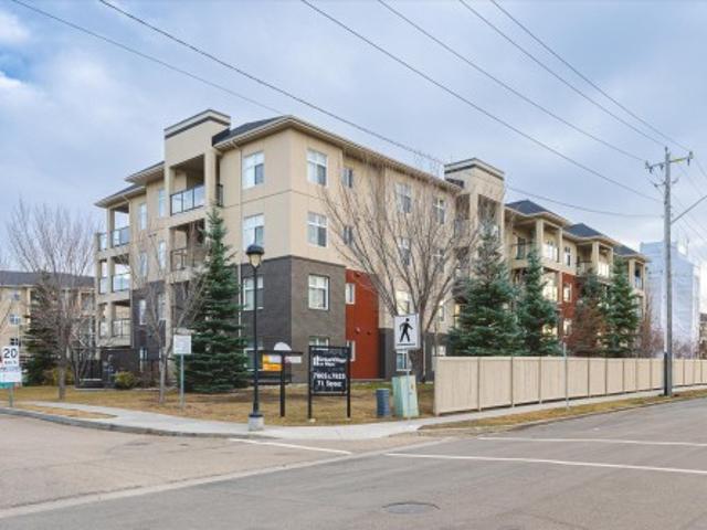 Condo for sale in Wedgewood, Alberta