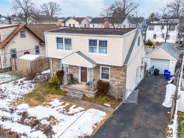 House for sale in Saddle Brook, New Jersey