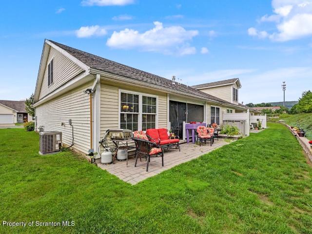Townhouse for sale in Archbald, Lackawanna County