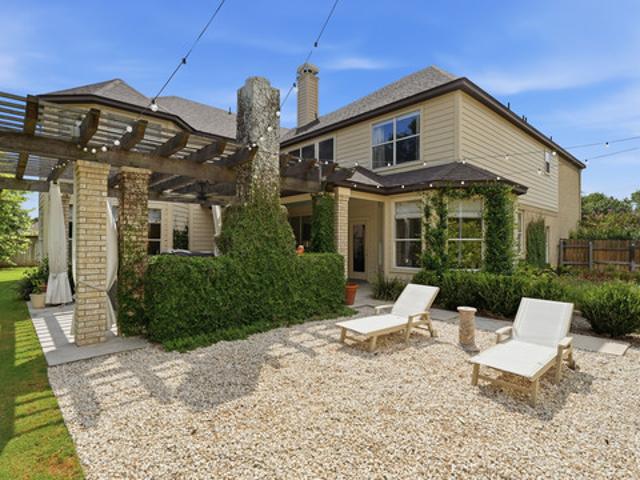 House for sale in Seguin, Texas