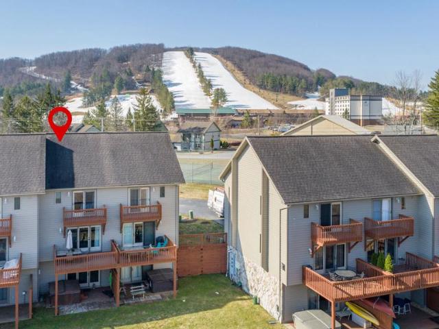 Condo for sale in Garrett, Maryland