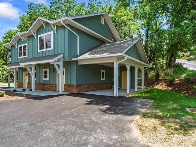 Condo for sale in Virginia